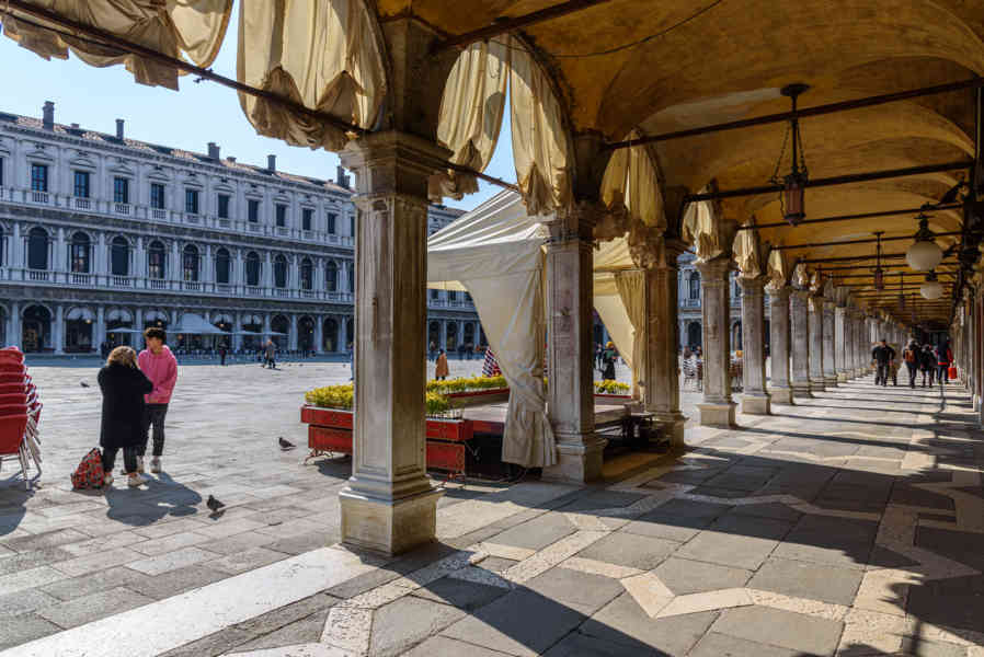 Italia - Venecia 011 - plaza de San Marcos.jpg